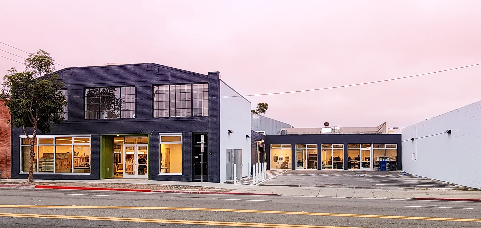 exterior photo of Bullseye Glass Bay Area Resource Center